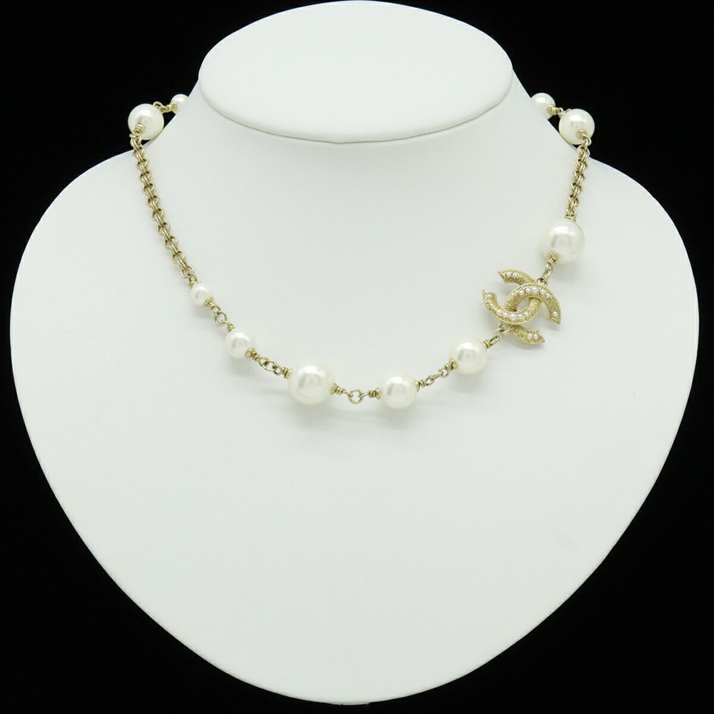 CHANEL Coco Mark Faux Pearl Necklace Pendant GP Gold Ivory C21V - Picture 7 of 8